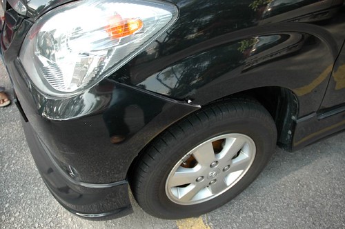 Slik reparerer du småskader på bilen din
