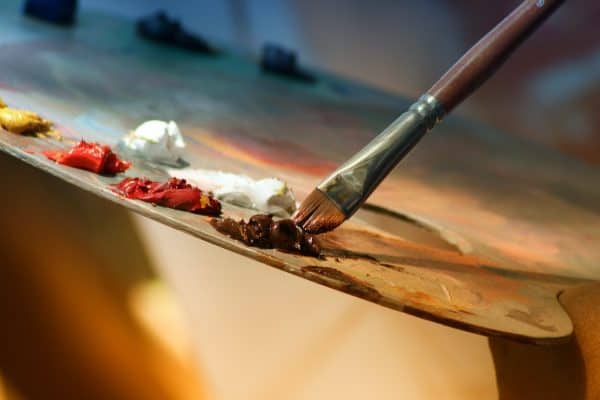 Møt kunstnerne bak de mest kontroversielle verken